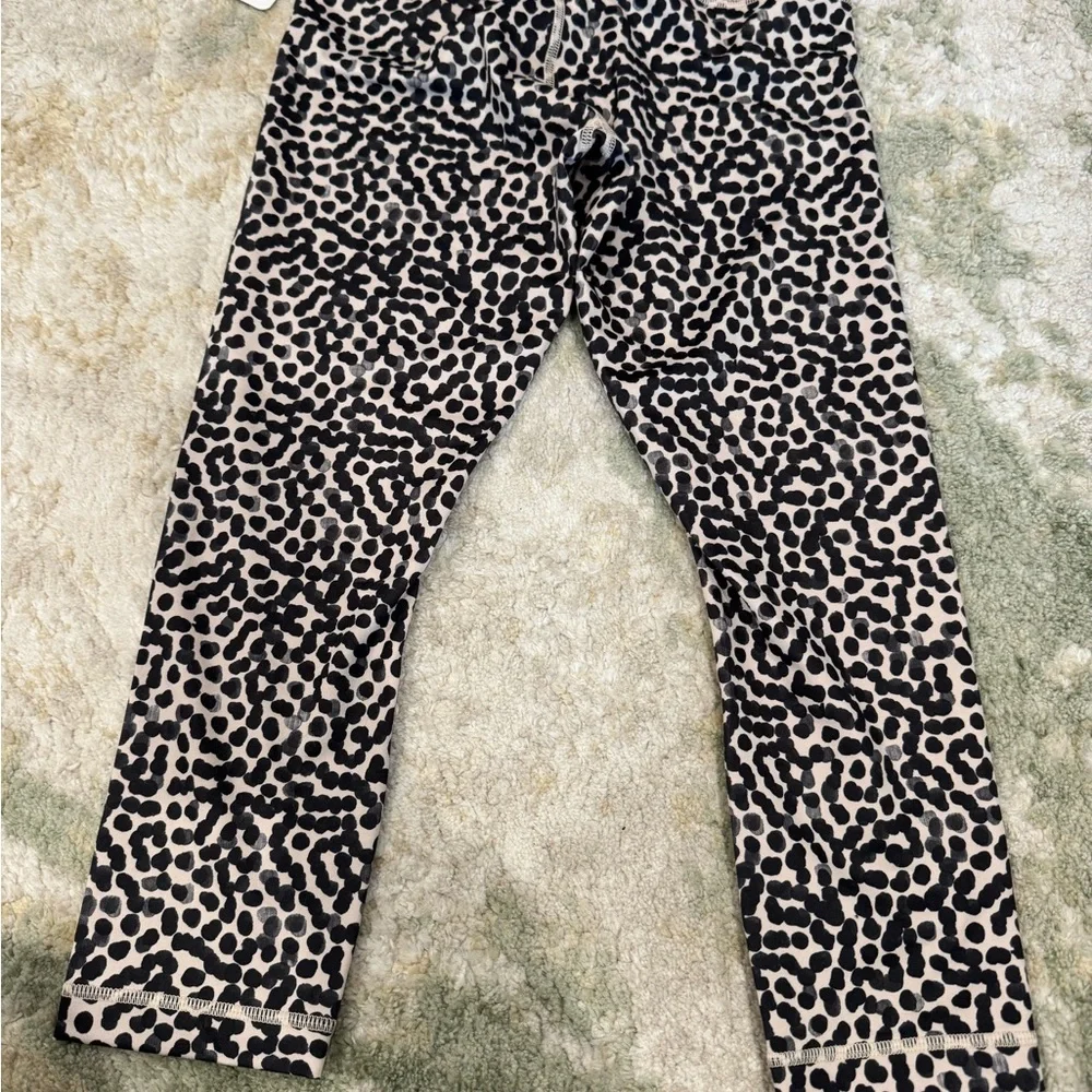 Lululemon leopard print leggings - Picture 2 of 3